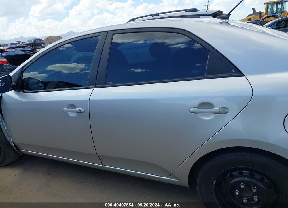 2010 KIA FORTE EX VIN: KNAFU4A20A5809389