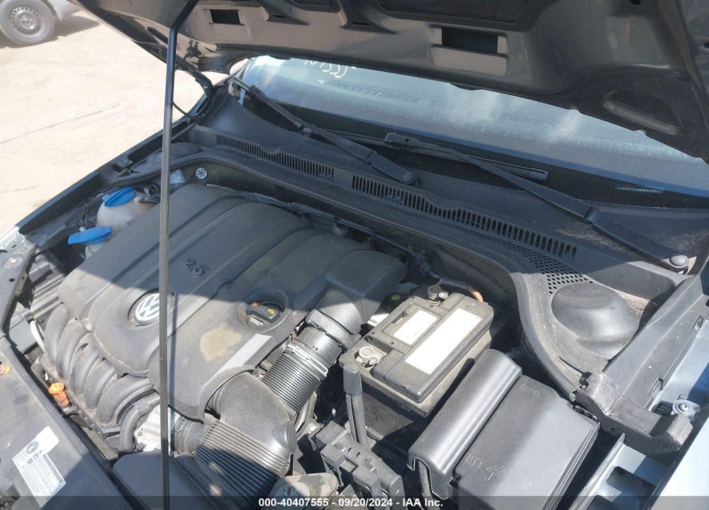2011 VOLKSWAGEN JETTA 2.5L SE VIN: 3VWDX7AJ8BM305501