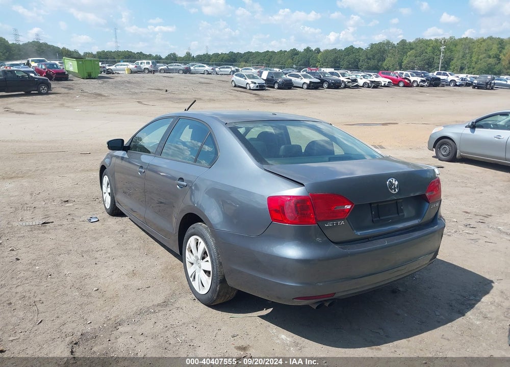 2011 VOLKSWAGEN JETTA 2.5L SE VIN: 3VWDX7AJ8BM305501