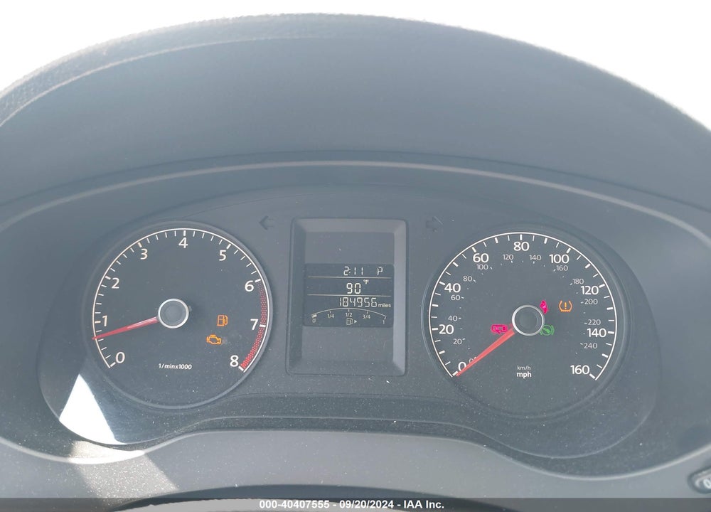 2011 VOLKSWAGEN JETTA 2.5L SE VIN: 3VWDX7AJ8BM305501