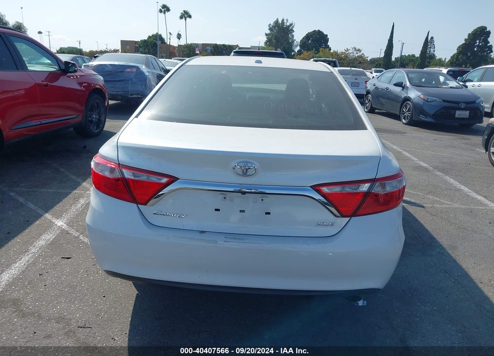 2017 TOYOTA CAMRY XLE VIN: 4T1BF1FK7HU744829
