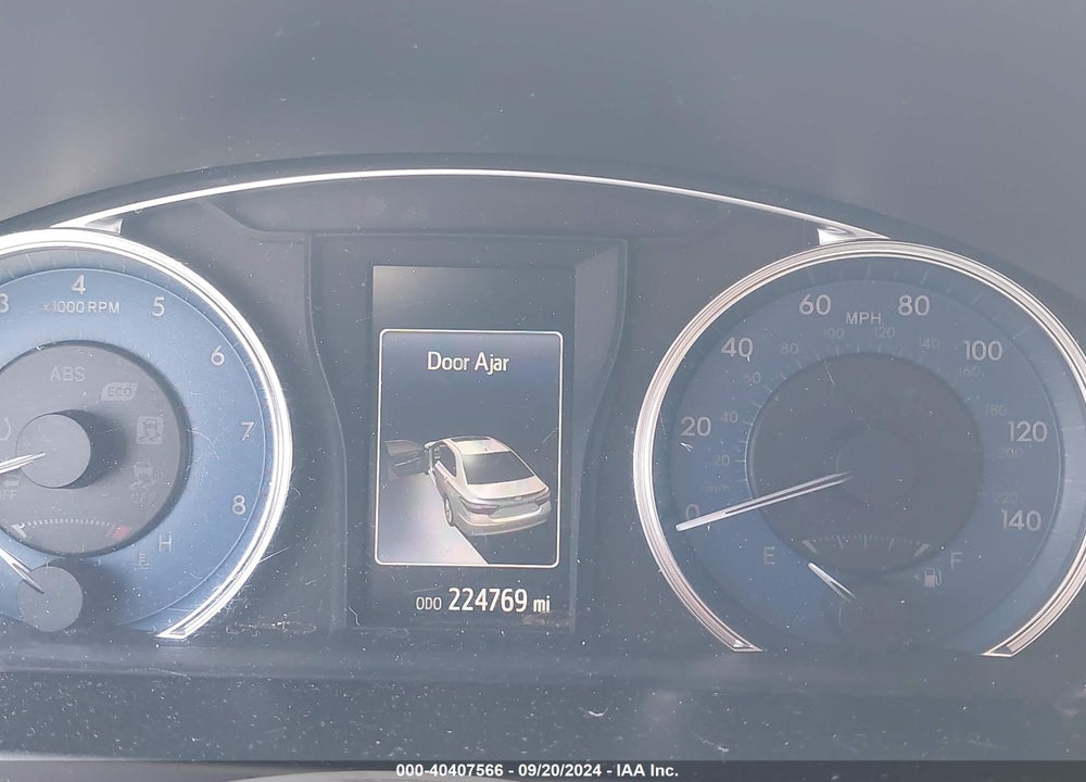 2017 TOYOTA CAMRY XLE VIN: 4T1BF1FK7HU744829
