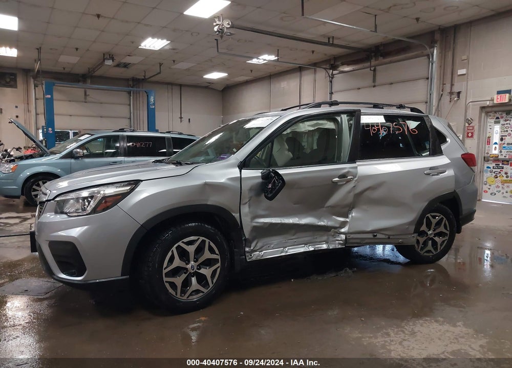 2020 SUBARU FORESTER PREMIUM VIN: JF2SKAJC4LH429358