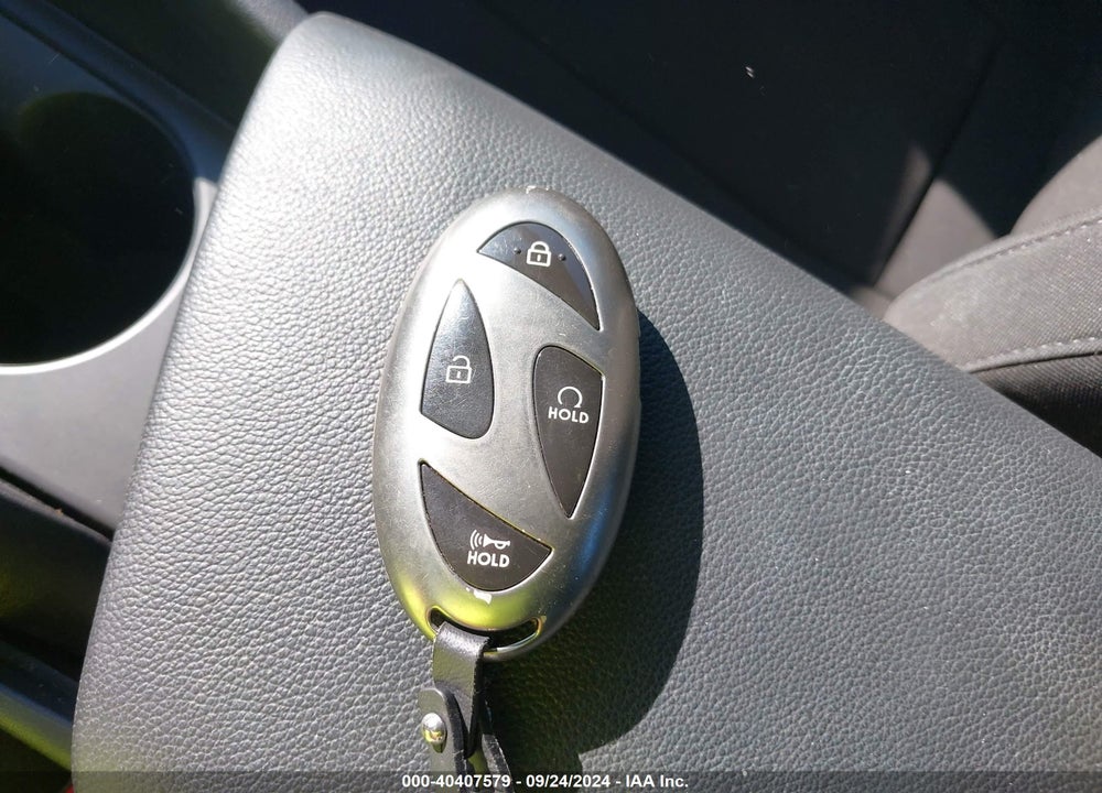 2024 HYUNDAI ELANTRA SEL VIN: KMHLM4DG0RU645040