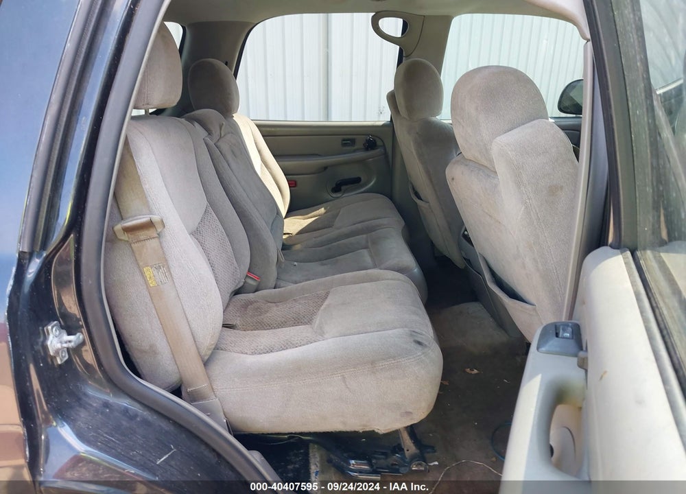 2005 CHEVROLET TAHOE LS VIN: 1GNEK13T95R148430