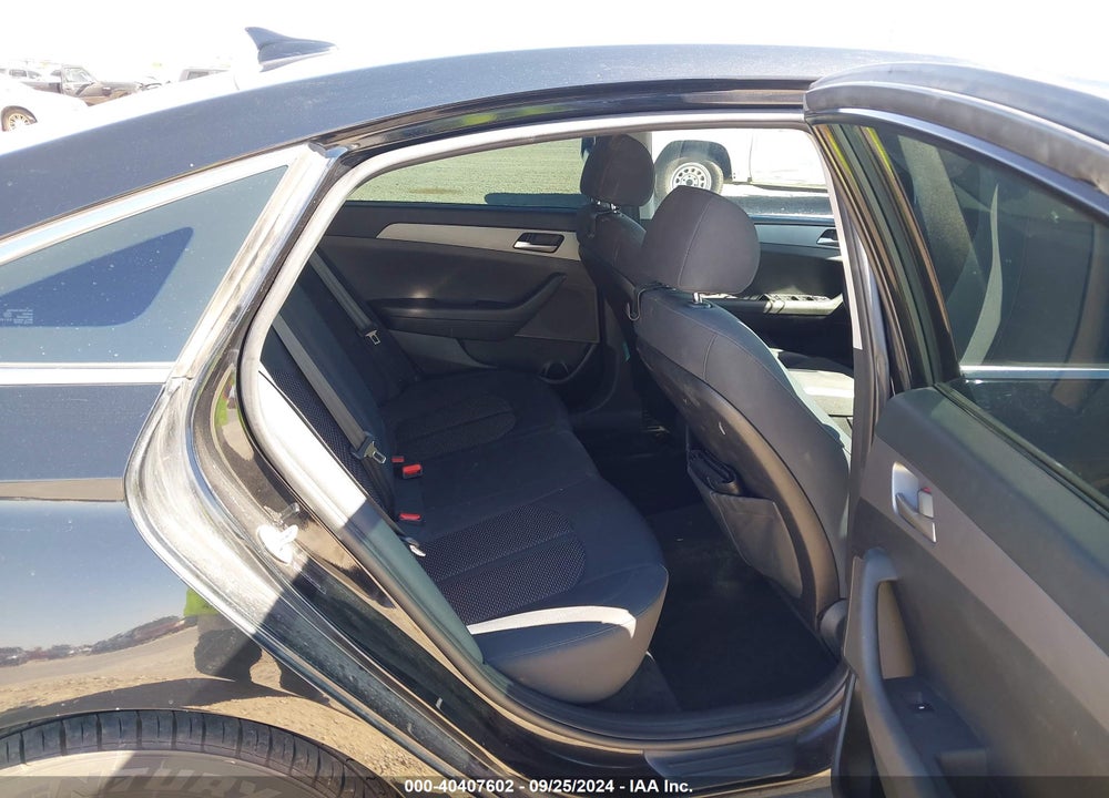 2018 HYUNDAI SONATA SE VIN: 5NPE24AF6JH711989