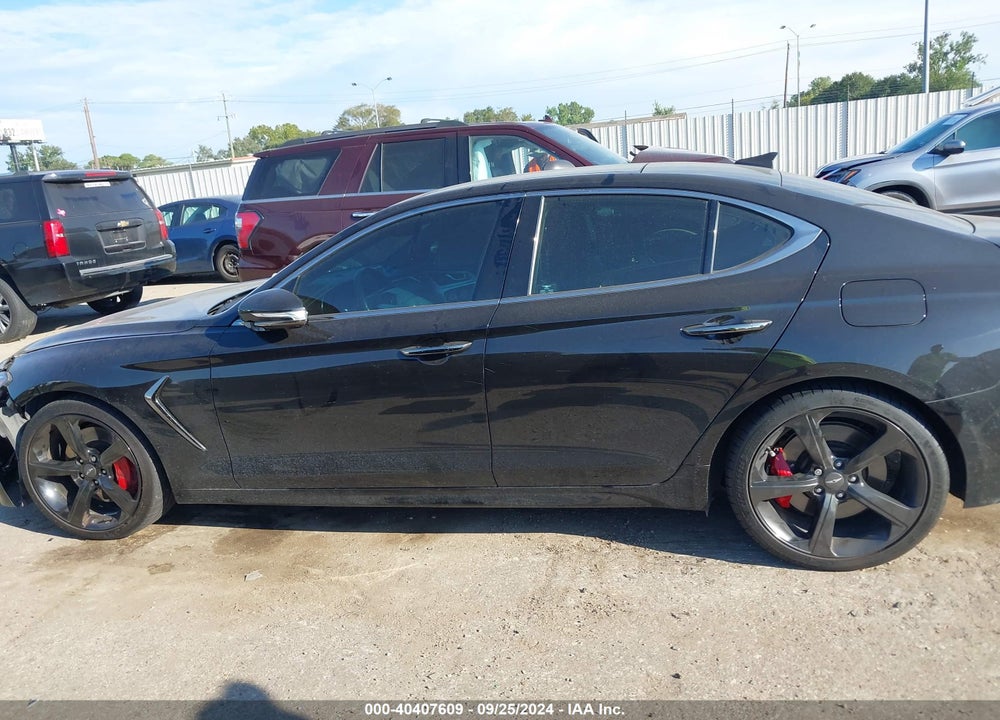 2019 GENESIS G70 VIN: KMTG34LE1KU024907