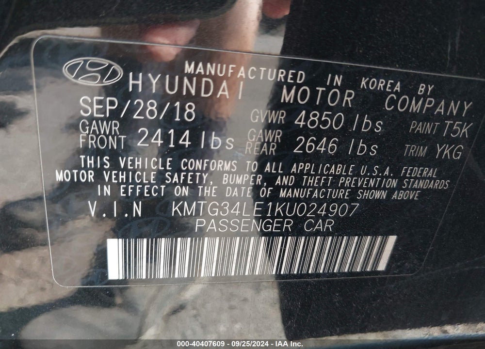 2019 GENESIS G70 VIN: KMTG34LE1KU024907
