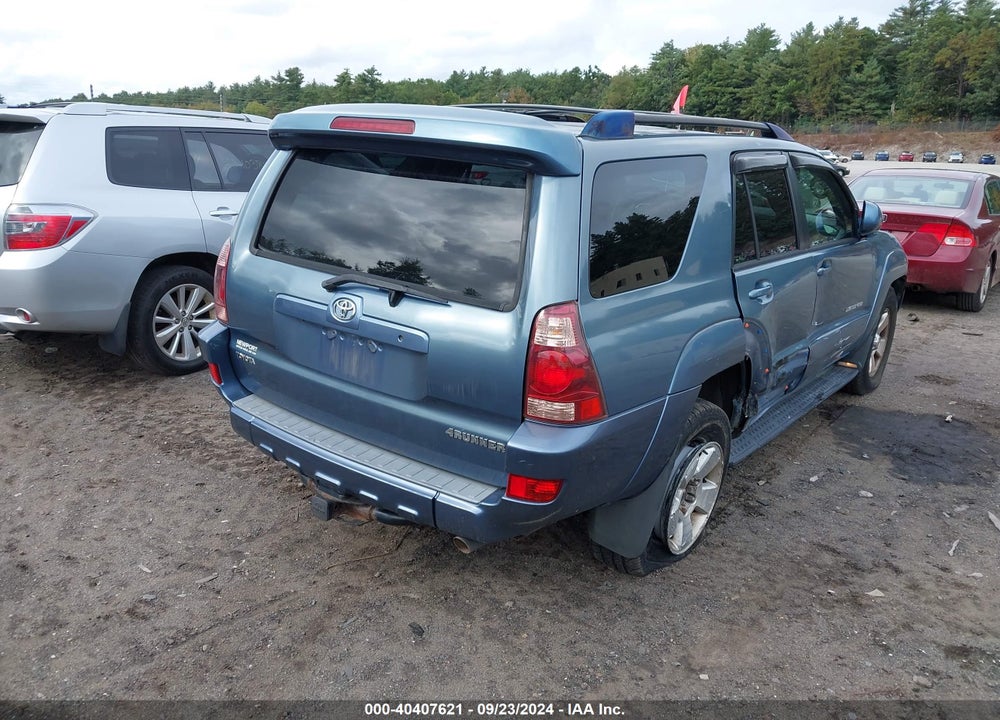 2005 TOYOTA 4RUNNER LIMITED V8 VIN: JTEBT17R958027745