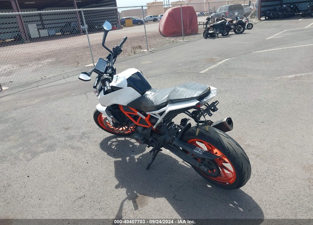 2018 KTM 390 DUKE VIN: MD2JPJ40XJC271397