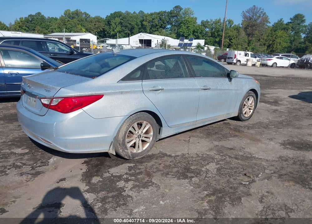 2013 HYUNDAI SONATA GLS VIN: 5NPEB4AC7DH631613