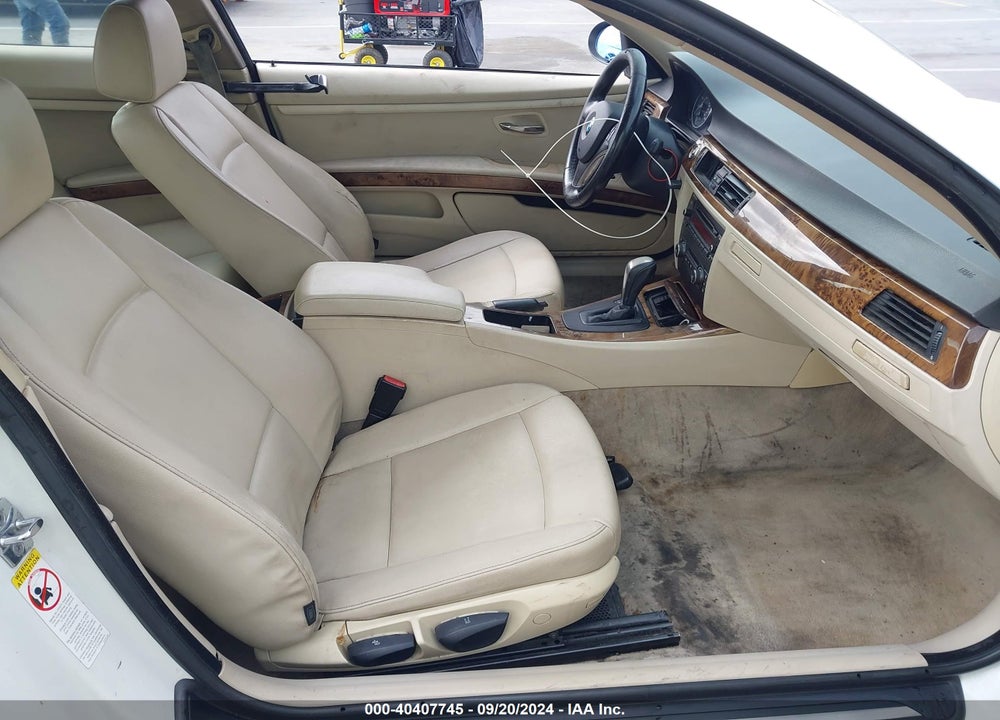 2008 BMW 328I VIN: WBAWV135X8P118663