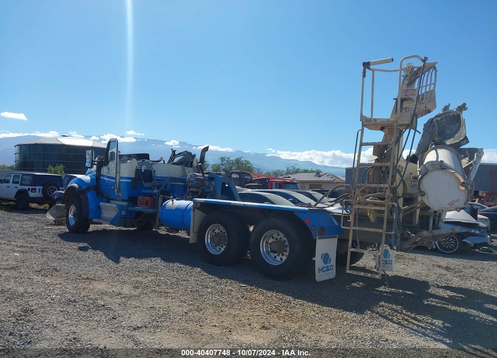 2022 KENWORTH T880 VIN: 1NKZLK0X7NJ468170