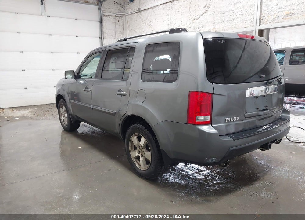 2009 HONDA PILOT EX VIN: 5FNYF48409B021882