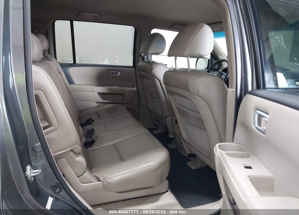 2009 HONDA PILOT EX VIN: 5FNYF48409B021882