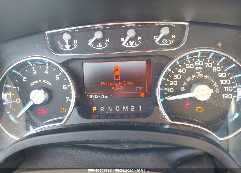2011 FORD F-150 KING RANCH VIN: 1FTFW1CT2BKD97352
