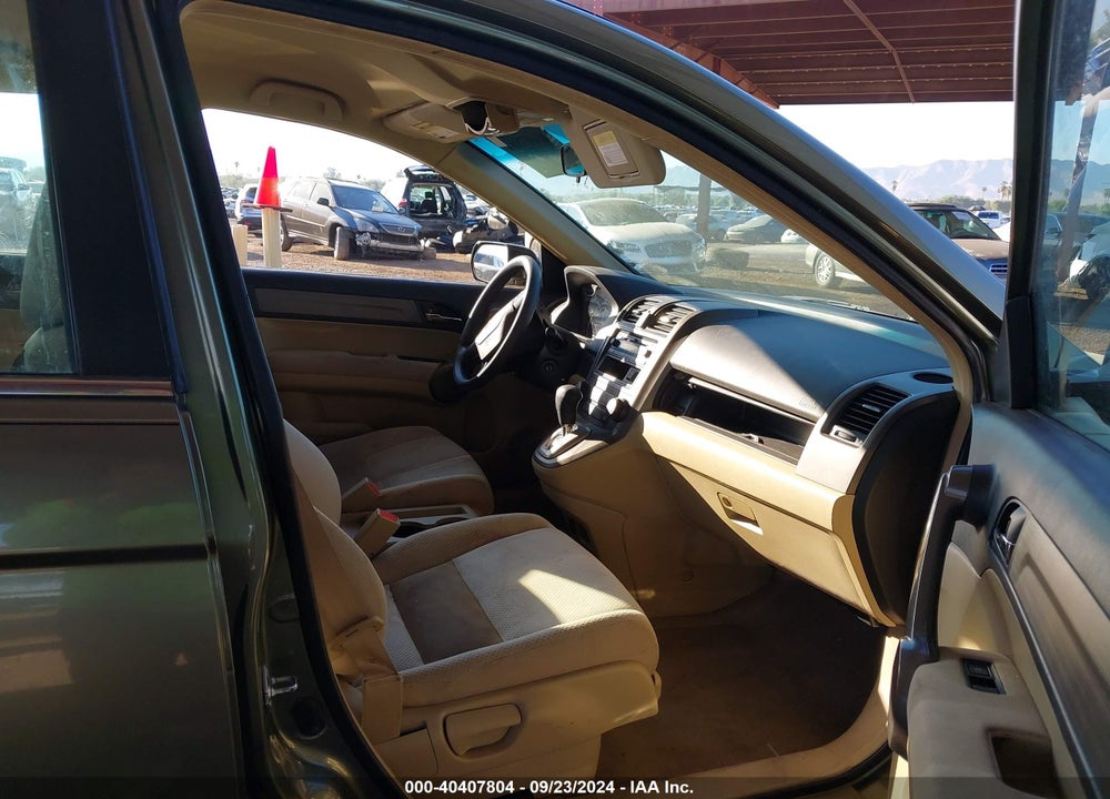 2008 HONDA CR-V LX VIN: 5J6RE383X8L009317