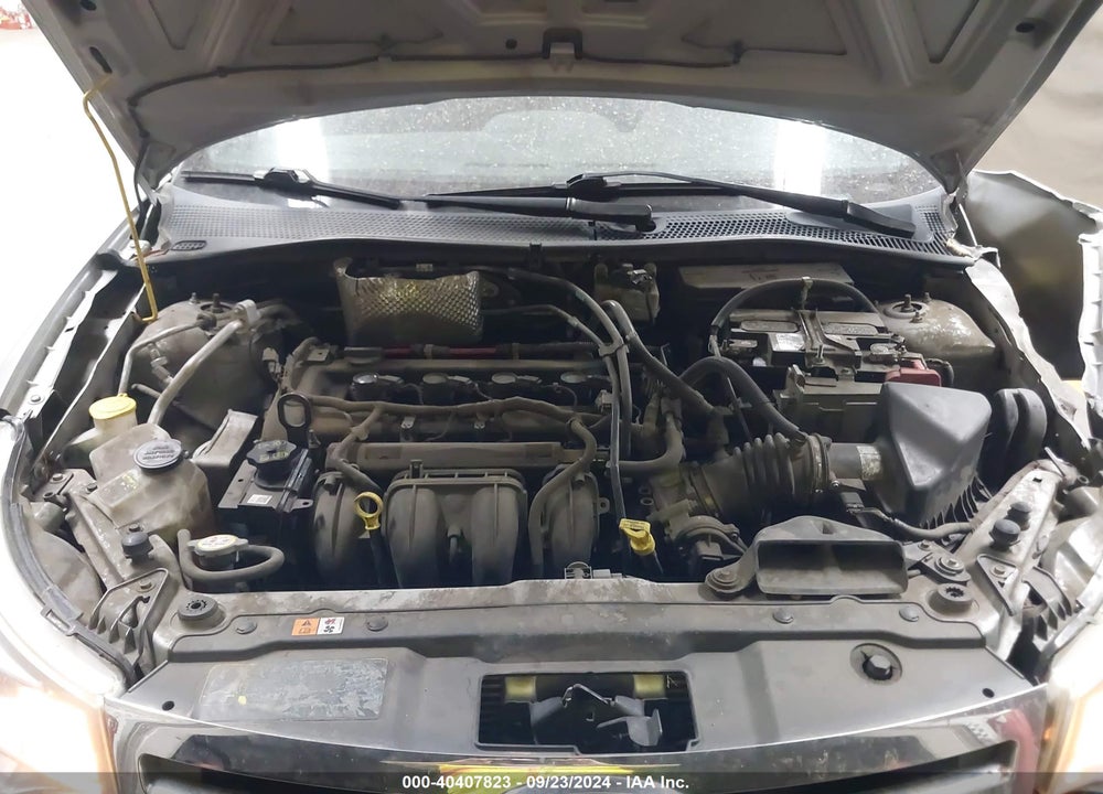 2011 FORD FOCUS SE VIN: 1FAHP3FN4BW181757