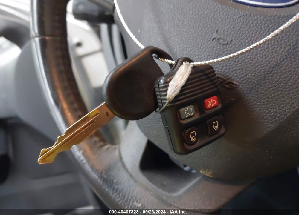 2011 FORD FOCUS SE VIN: 1FAHP3FN4BW181757