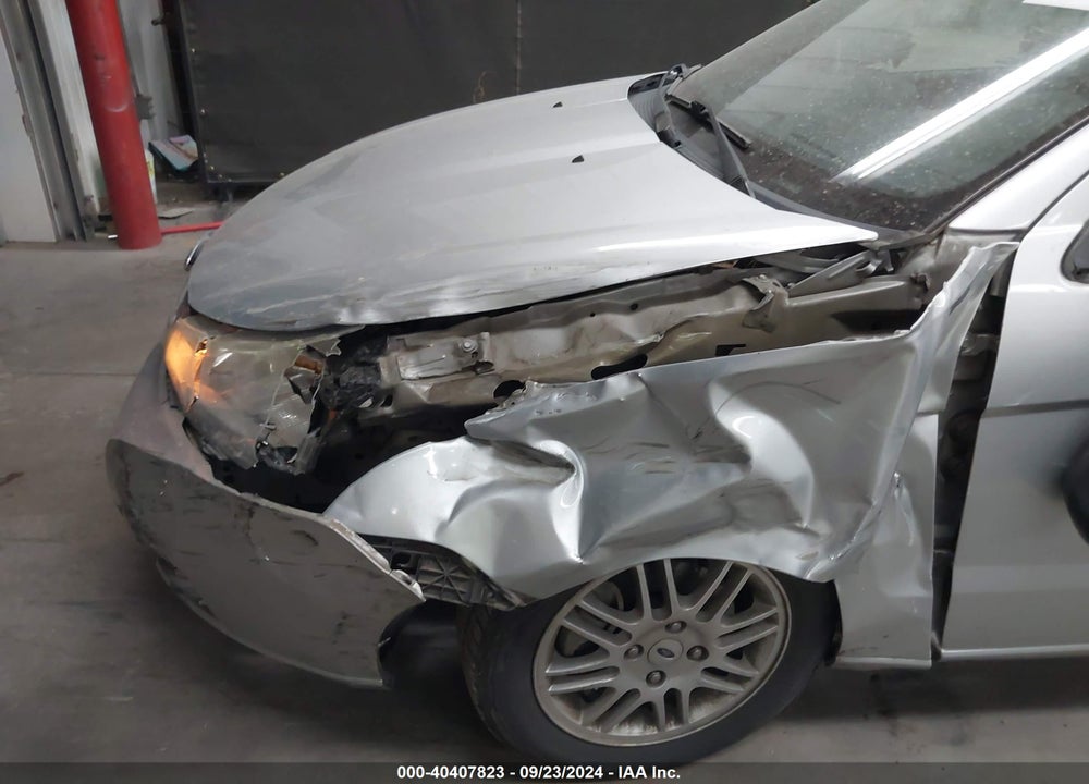 2011 FORD FOCUS SE VIN: 1FAHP3FN4BW181757