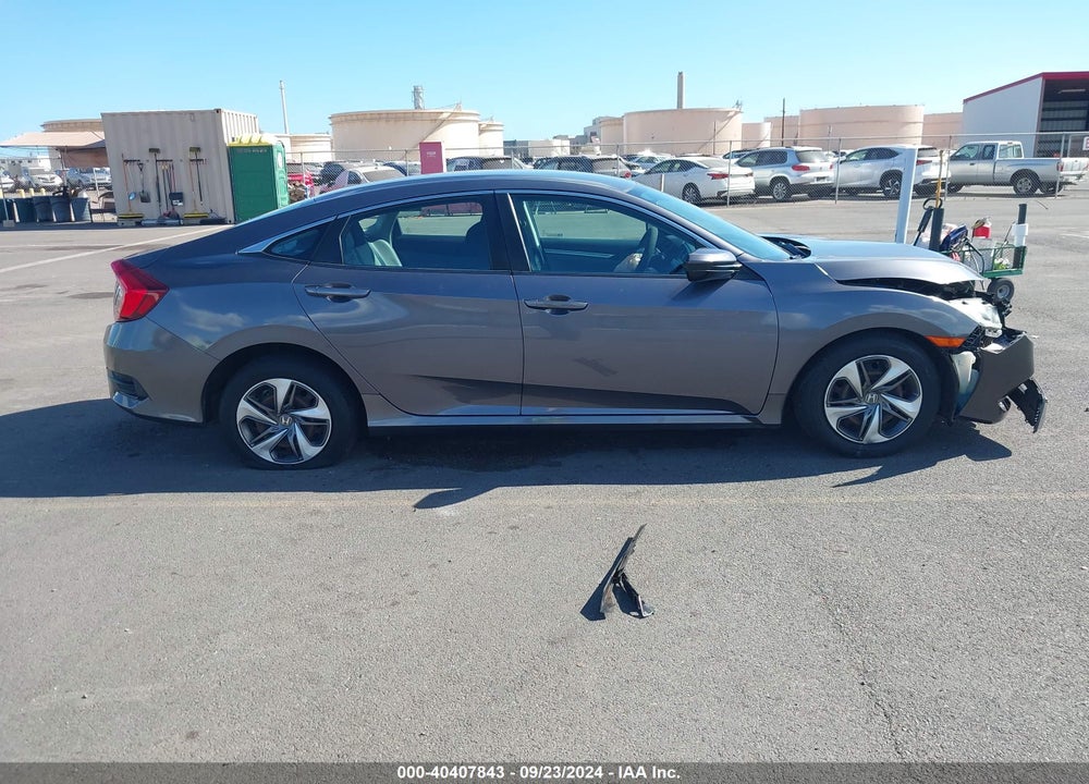 2019 HONDA CIVIC LX VIN: 19XFC2F66KE045902