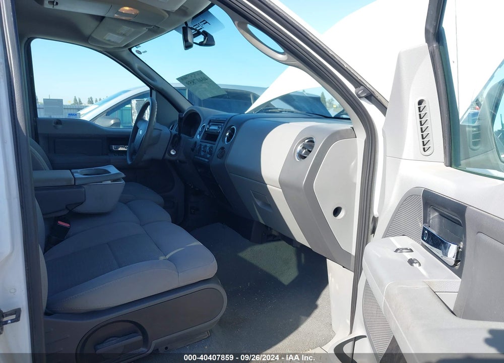 2006 FORD F-150 LARIAT/XLT VIN: 1FTPW12566KD97660