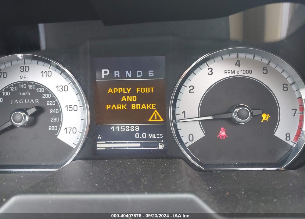 2011 JAGUAR XF PREMIUM VIN: SAJWA0GB9BLR87845