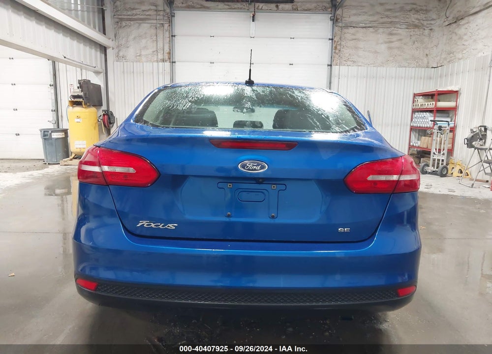 2018 FORD FOCUS SE VIN: 1FADP3F29JL262497