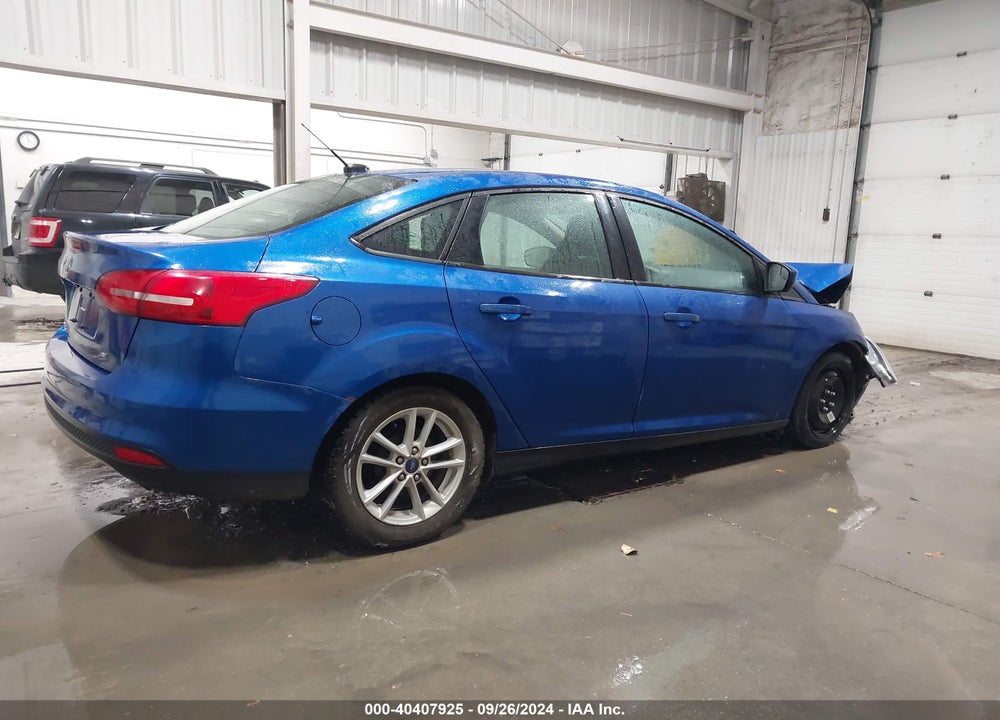 2018 FORD FOCUS SE VIN: 1FADP3F29JL262497
