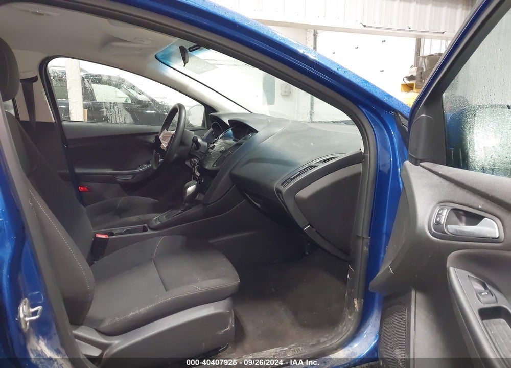 2018 FORD FOCUS SE VIN: 1FADP3F29JL262497