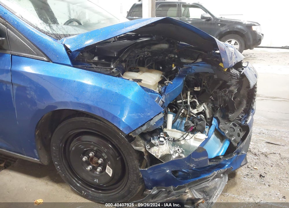 2018 FORD FOCUS SE VIN: 1FADP3F29JL262497