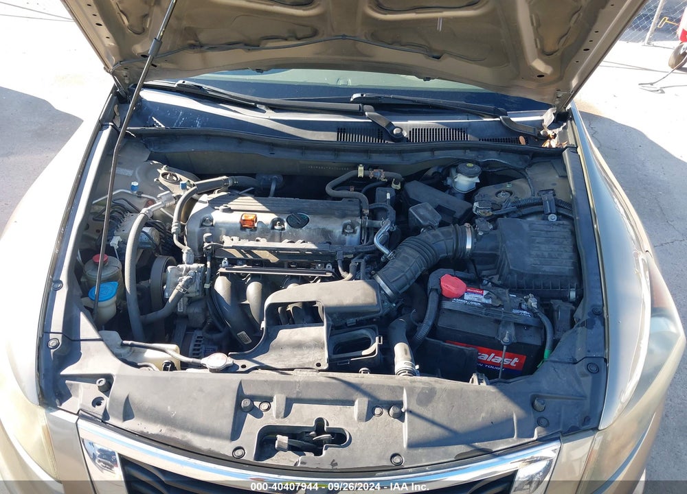 2009 HONDA ACCORD 2.4 LX-P VIN: 1HGCP26479A044228
