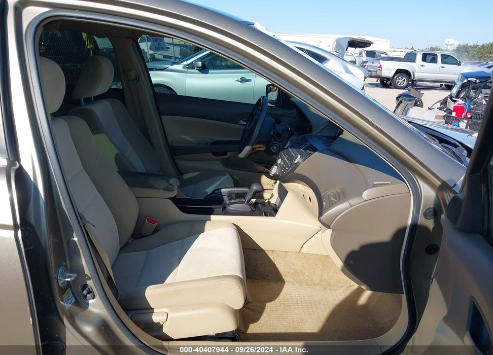2009 HONDA ACCORD 2.4 LX-P VIN: 1HGCP26479A044228