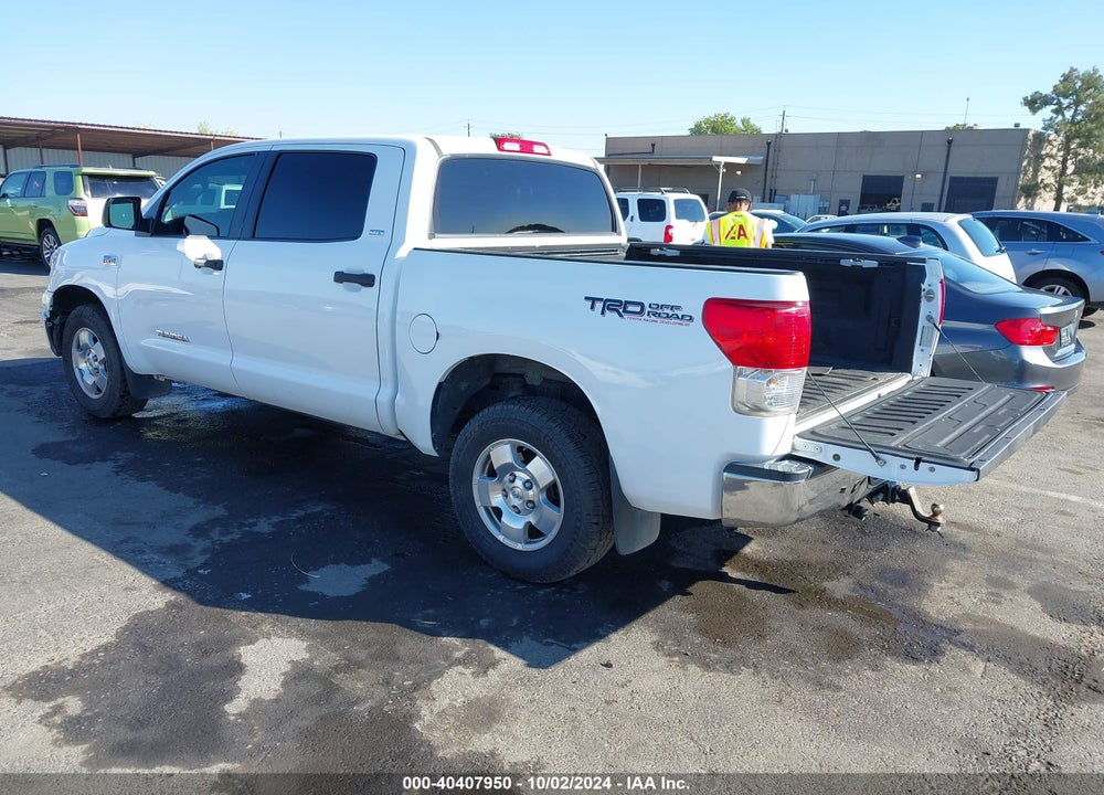 2012 TOYOTA TUNDRA GRADE 5.7L V8 VIN: 5TFDY5F11CX251340