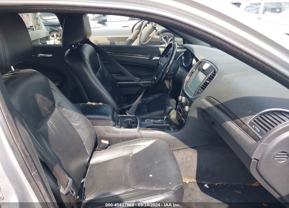 2011 CHRYSLER 300 LIMITED VIN: 2C3CA5CG4BH614178