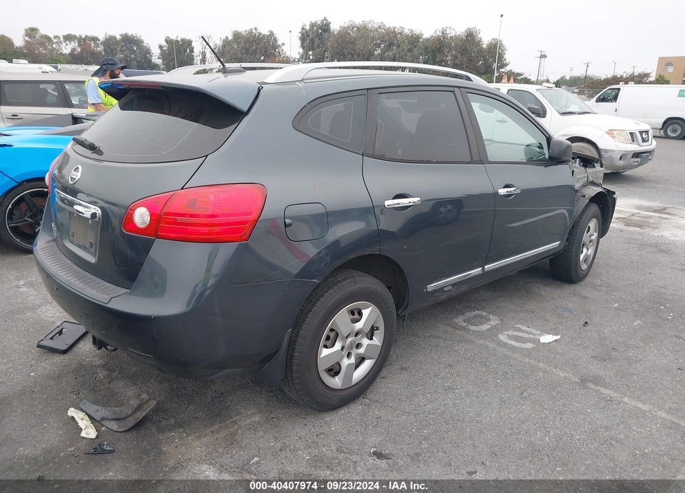 2014 NISSAN ROGUE SELECT S VIN: JN8AS5MT4EW611447