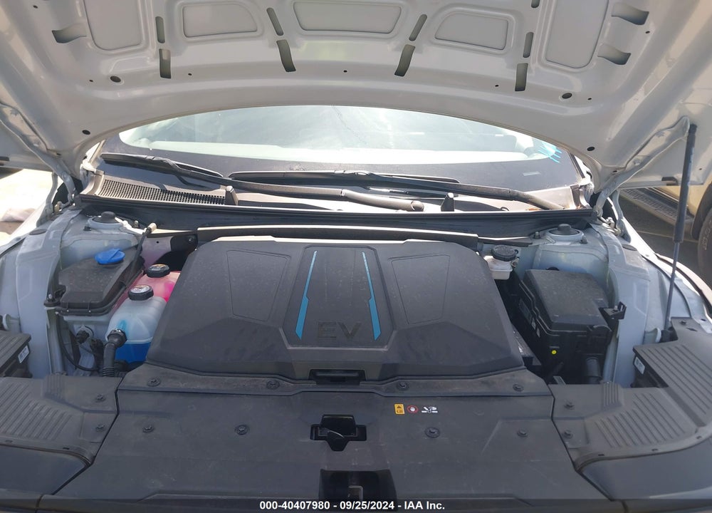 2022 HYUNDAI IONIQ 5 SE VIN: KM8KM4AE1NU118763