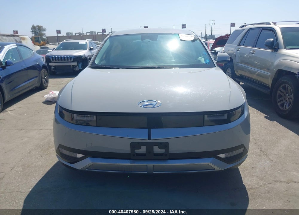 2022 HYUNDAI IONIQ 5 SE VIN: KM8KM4AE1NU118763