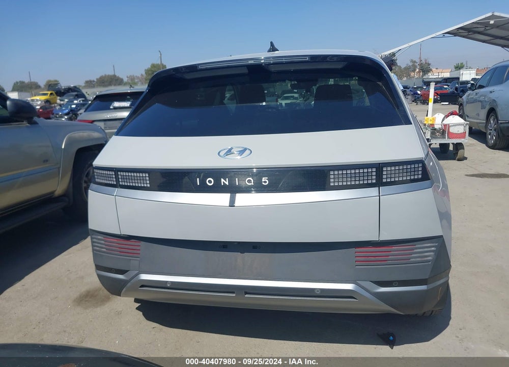 2022 HYUNDAI IONIQ 5 SE VIN: KM8KM4AE1NU118763