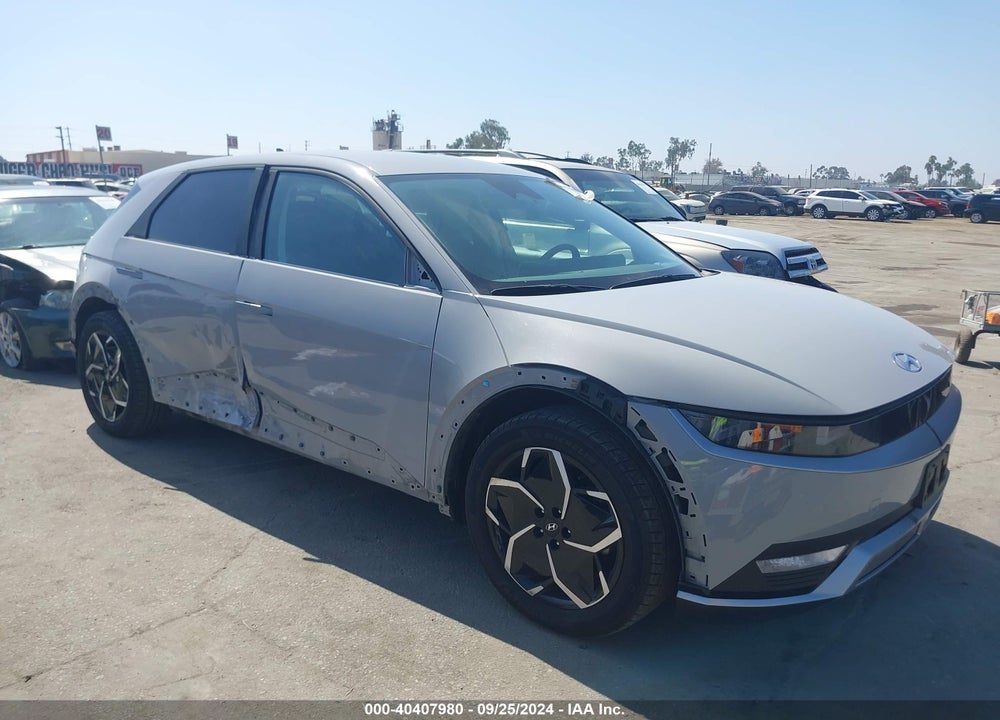 2022 HYUNDAI IONIQ 5 SE VIN: KM8KM4AE1NU118763