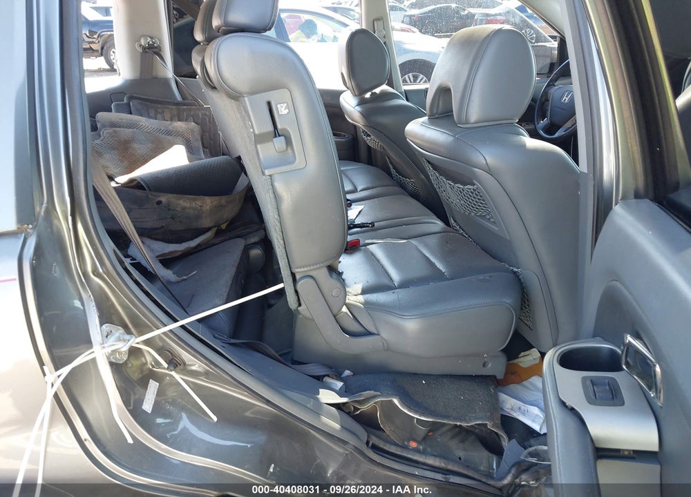 2007 HONDA PILOT EX-L VIN: 5FNYF28577B015765