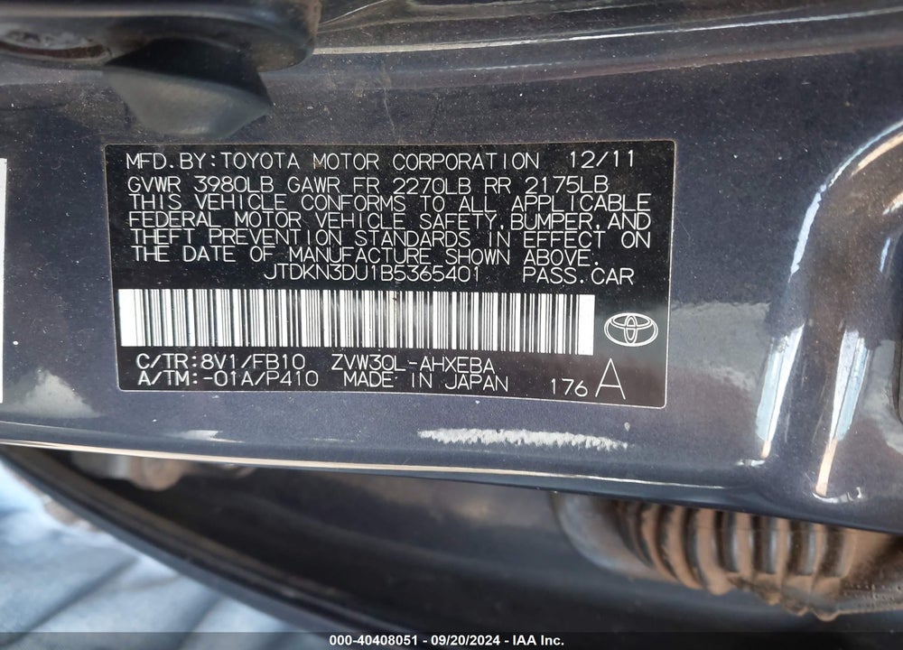 2011 TOYOTA PRIUS TWO VIN: JTDKN3DU1B5365401