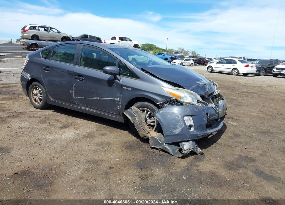 2011 TOYOTA PRIUS TWO VIN: JTDKN3DU1B5365401