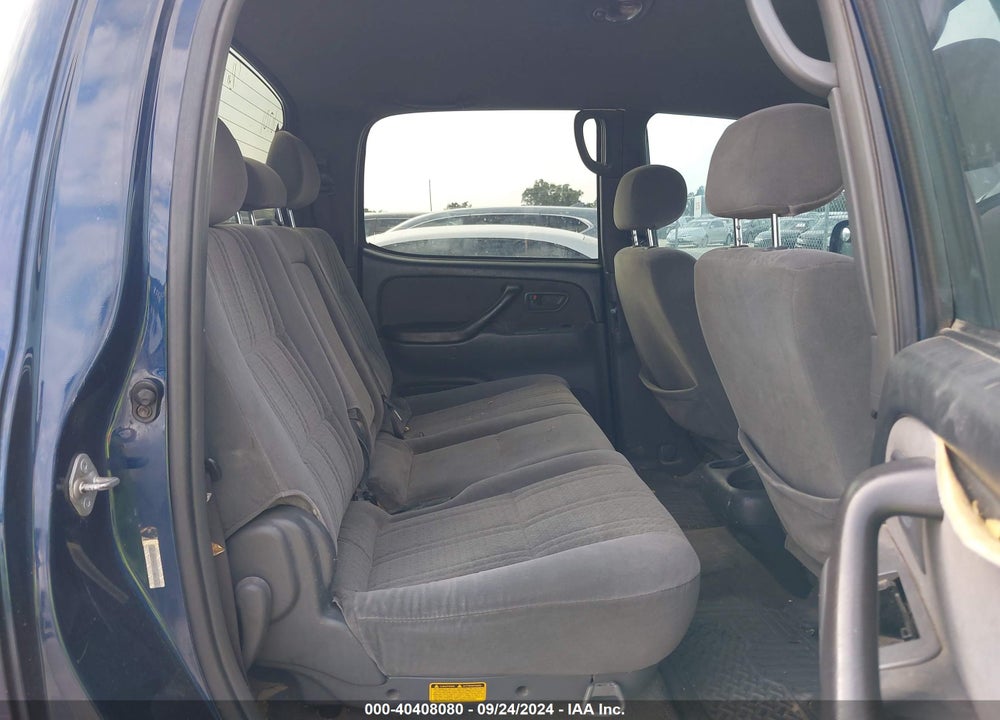 2004 TOYOTA TUNDRA SR5 V8 VIN: 5TBET34144S446701