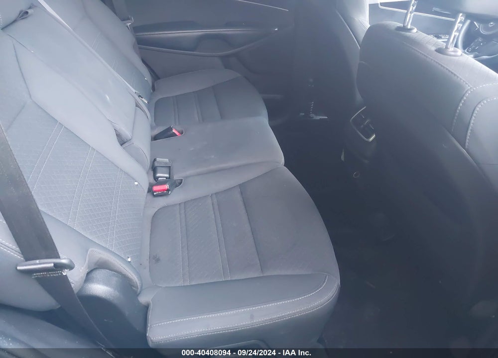 2017 KIA SORENTO 2.4L L VIN: 5XYPG4A3XHG265797