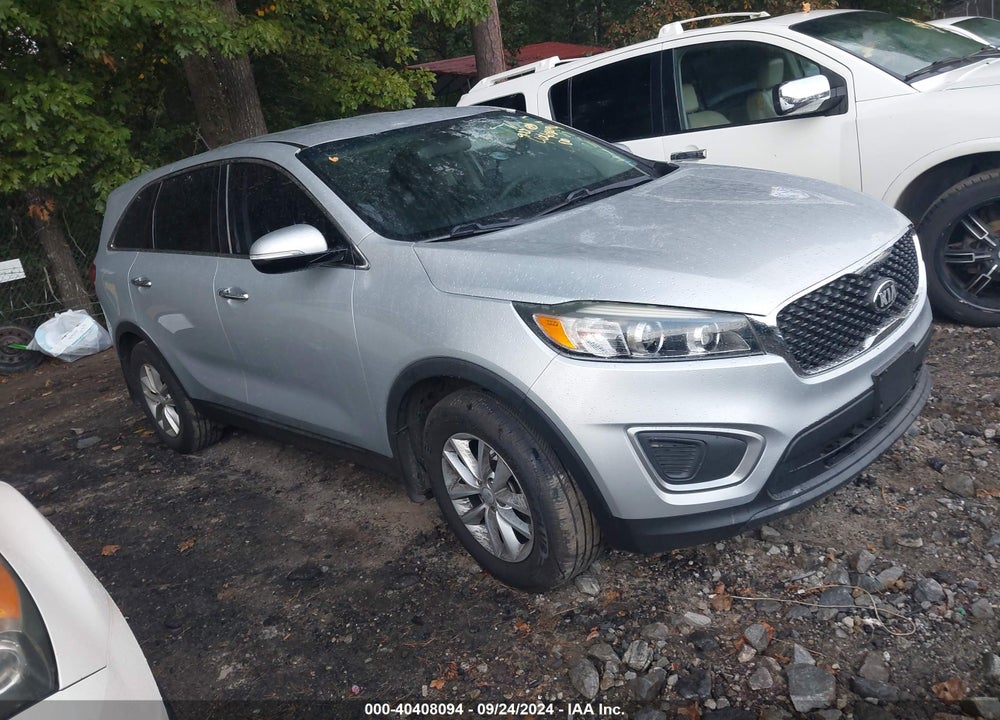 2017 KIA SORENTO 2.4L L VIN: 5XYPG4A3XHG265797