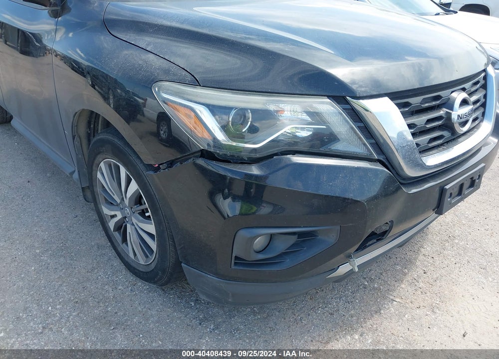 2017 NISSAN PATHFINDER SV VIN: 5N1DR2MN1HC665827
