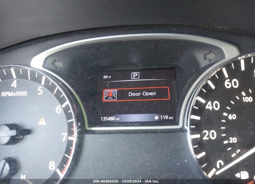 2017 NISSAN PATHFINDER SV VIN: 5N1DR2MN1HC665827