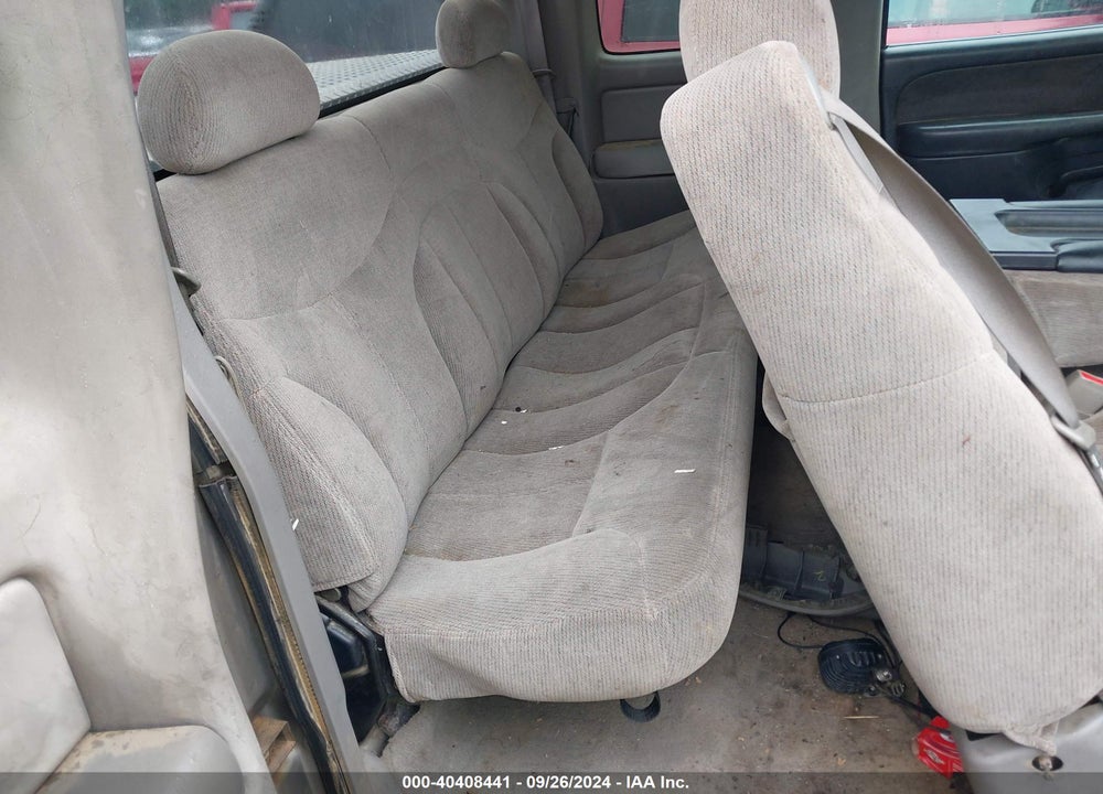 1999 GMC SIERRA 1500 SLE VIN: 2GTEK19T4X1506402