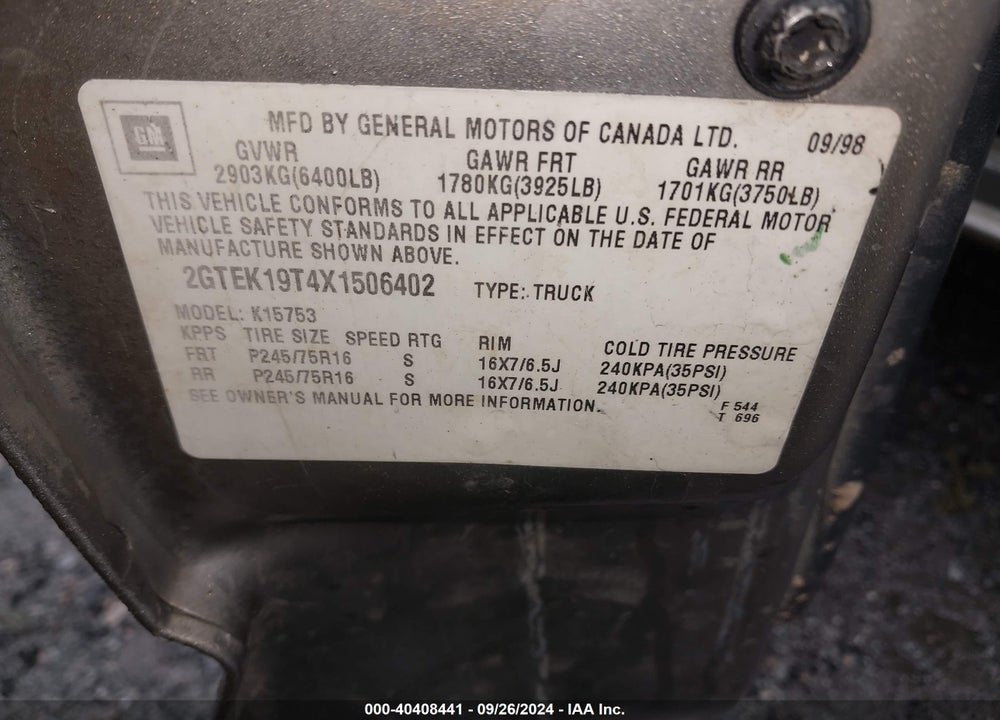 1999 GMC SIERRA 1500 SLE VIN: 2GTEK19T4X1506402